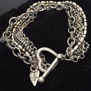 - ❤️Heart toggle bracelet